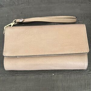 Elegant Beige Leather Clutch